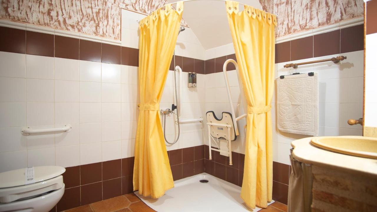 Casa Rural Santa Elena Villafranca de los Caballeros Екстер'єр фото