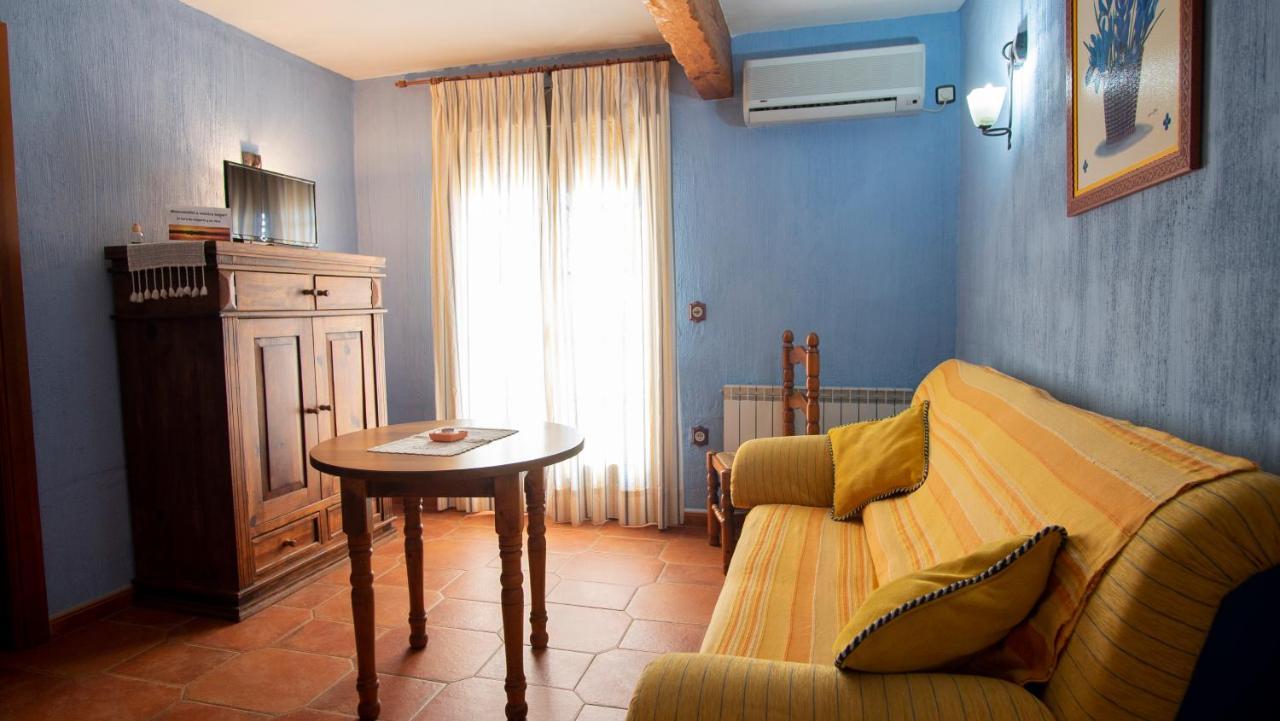 Casa Rural Santa Elena Villafranca de los Caballeros Екстер'єр фото